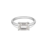 Solitärring Baguette East-West · 2,00 ct Emerald-Cut Labordiamant · 14k Weißgold